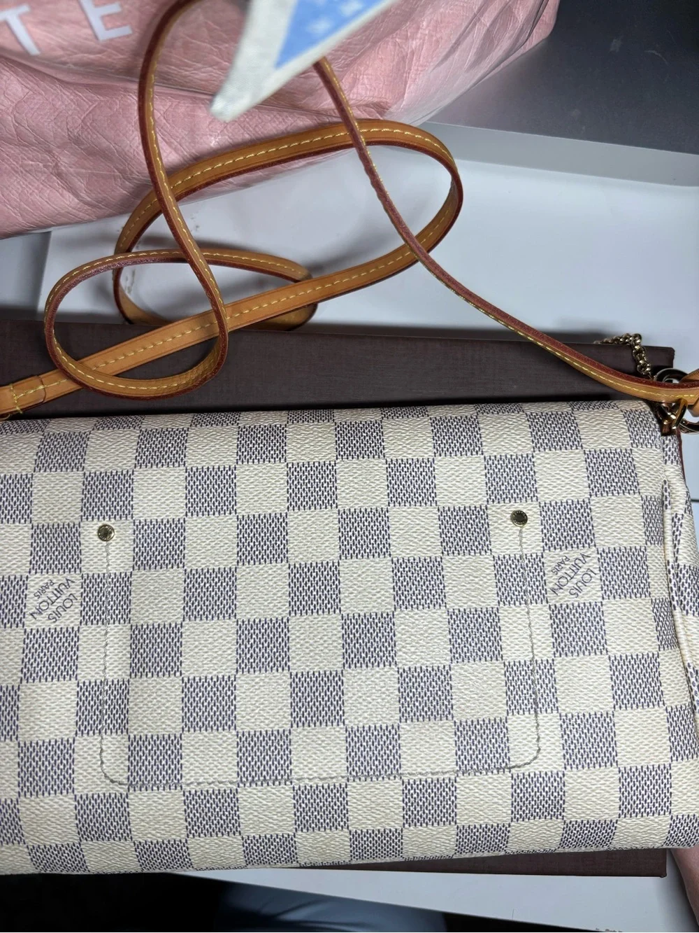 Louis Vuitton Damier Azur Favorite MM - Picture 10 of 13